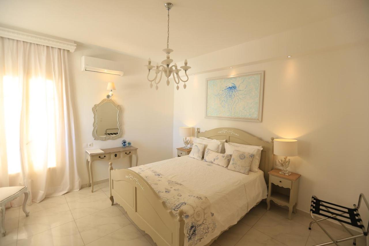 Bed and breakfast The White