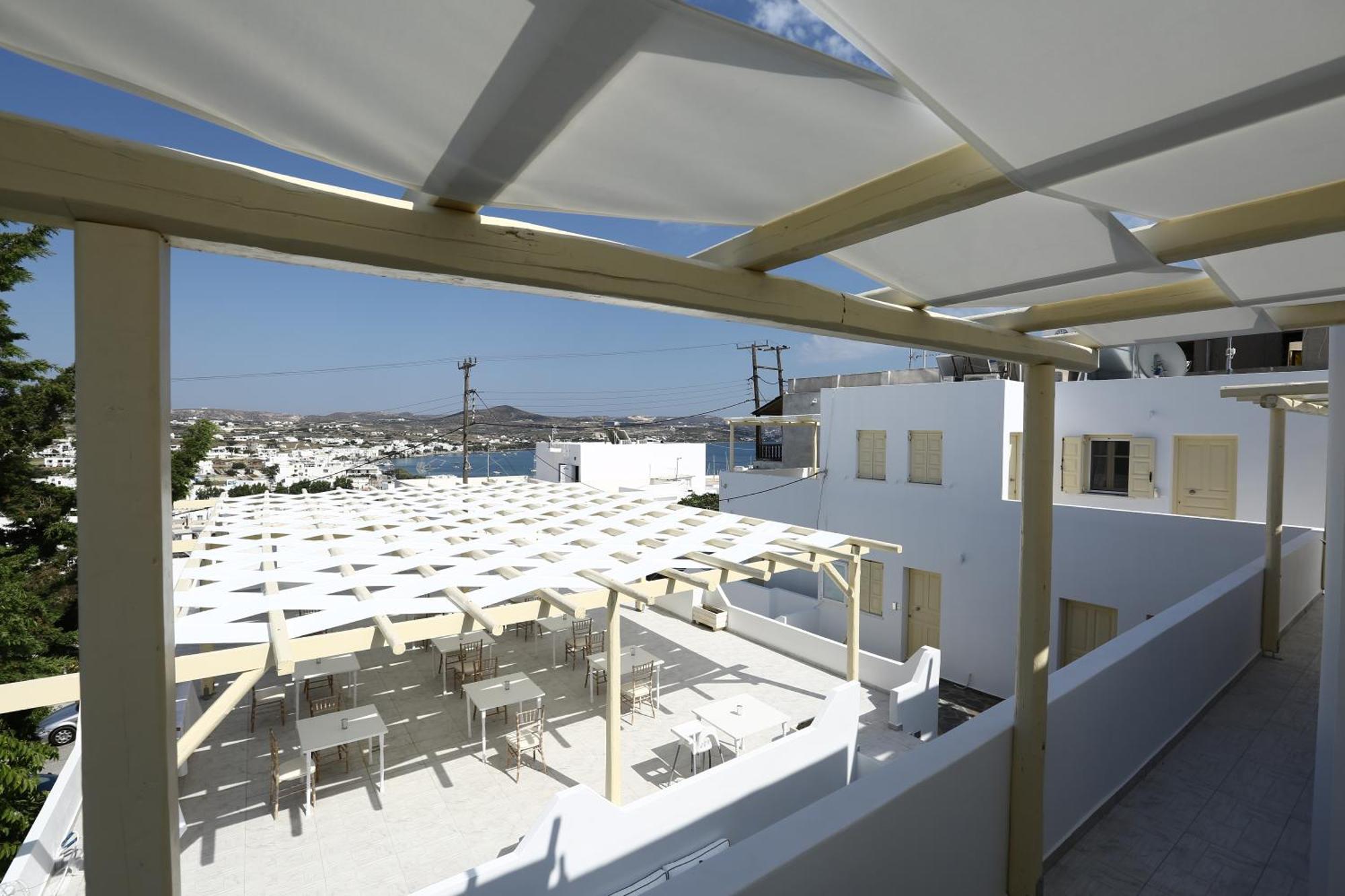 Bed and breakfast The White Adamantas (Milos)