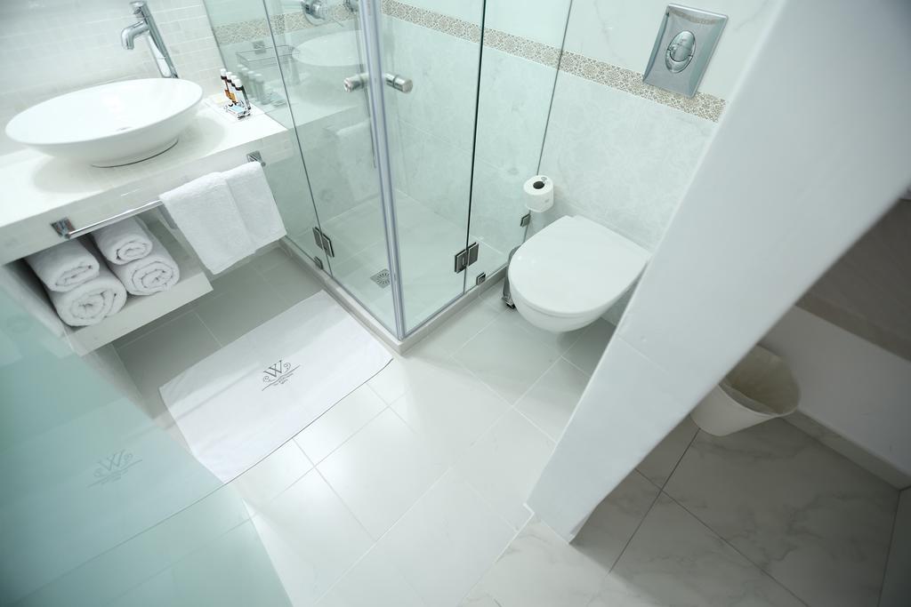 Bed and breakfast The White 2*